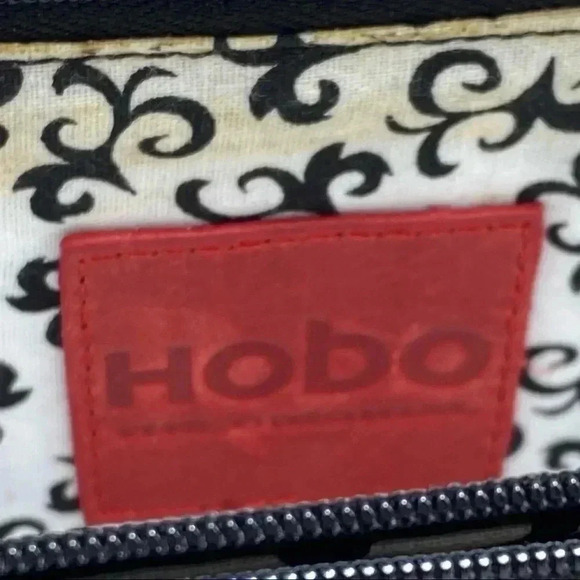 HOBO leather clutch wallet  purse - Picture 3 of 10